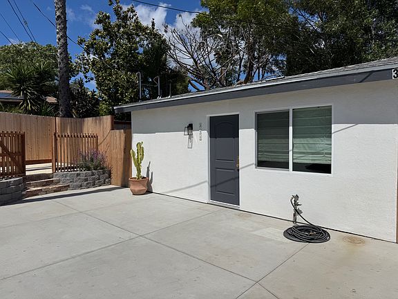 2nd image of 341 Hannalei Pl