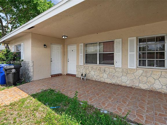 3rd image of 1440 NW 20th St #B