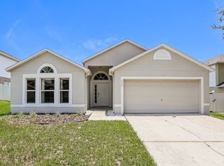 520 Wekiva Bluff St, Apopka, FL 32712