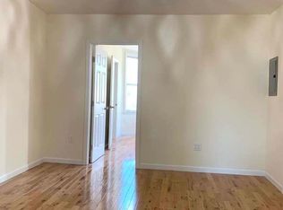 228 93rd St #3A, Brooklyn, NY 11209