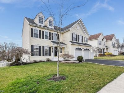 11 Melanie Ln, Phillipsburg, NJ, 08865