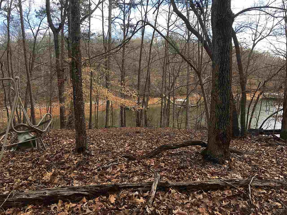 2nd image of 377 Friendship Valley Rd