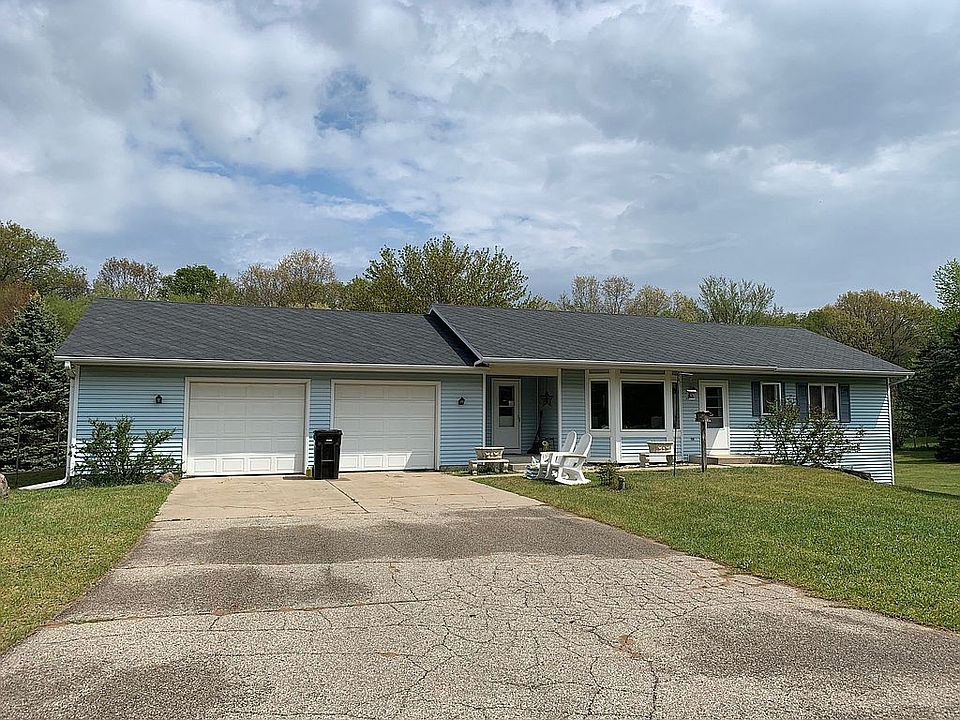 1st image of 9756 Shaw Creek Ct NE