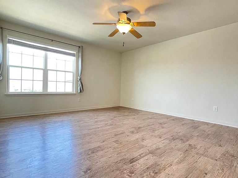 13331 William McKinley Way — Photo 5