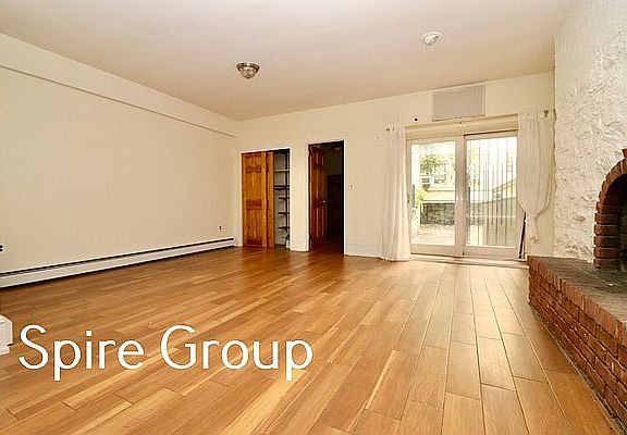 3rd image of 9 W 73rd St APT B