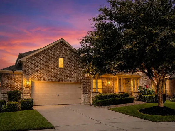 2326 Hamilton Pool Ln, Friendswood, TX 77546