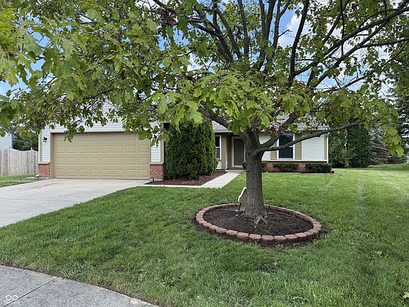 3rd image of 7318 Thornmill Ct