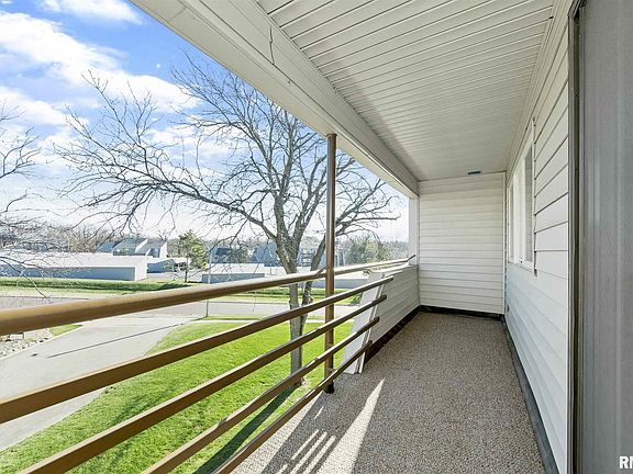 2nd image of 2701 W Willowlake Dr APT 89