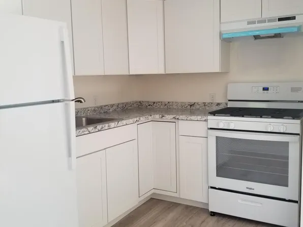 39 Sams Court, Hazlet, NJ 07730