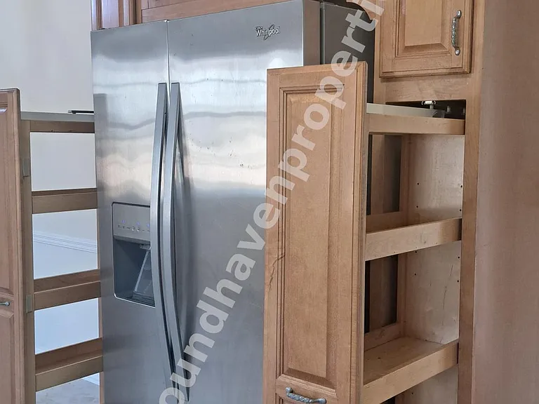 320 Rosemont Rd SE — Photo 9