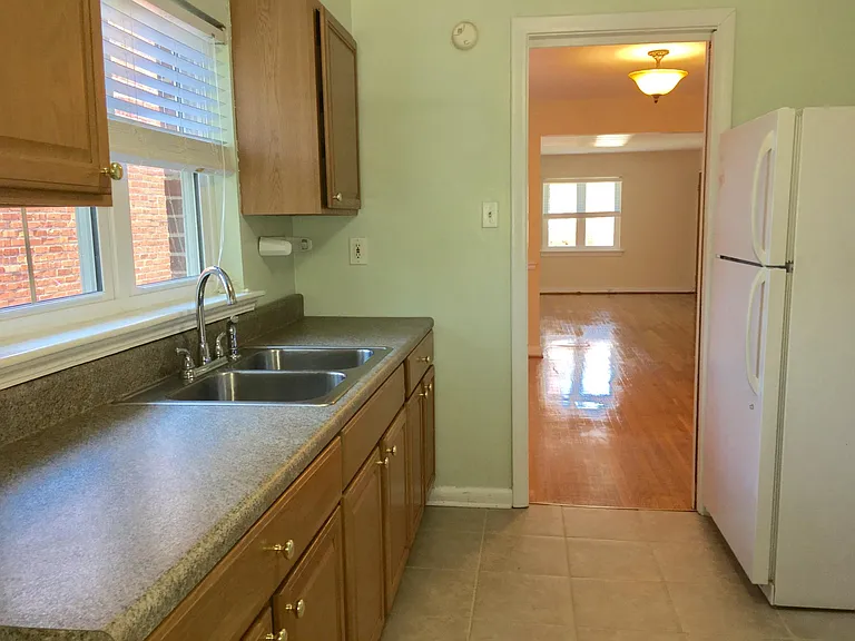 3319 Park Ave #A — Photo 4