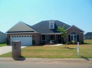 105 Schroer Dr, Byron, GA 31008