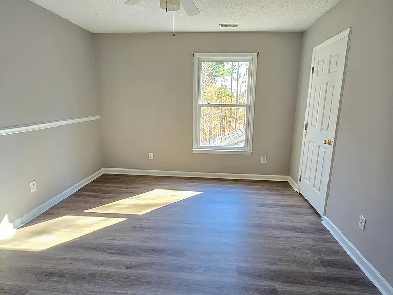 2205 Dungiven Ct — Photo 39