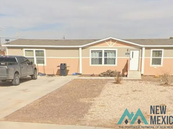 906 Butternut St, Carlsbad, NM 88220