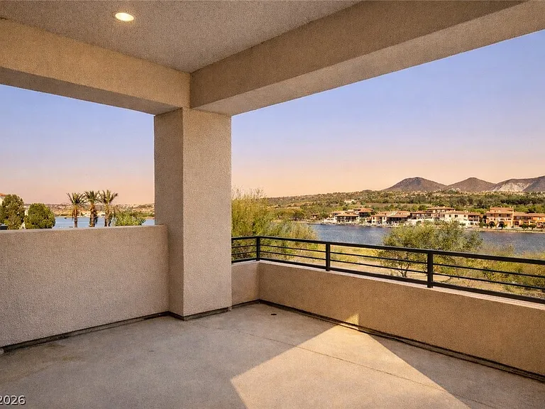 72 Bella Lago Ave — Photo 8