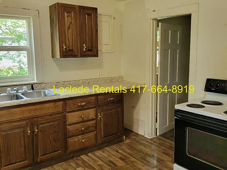 540 Center Ave — Photo 3