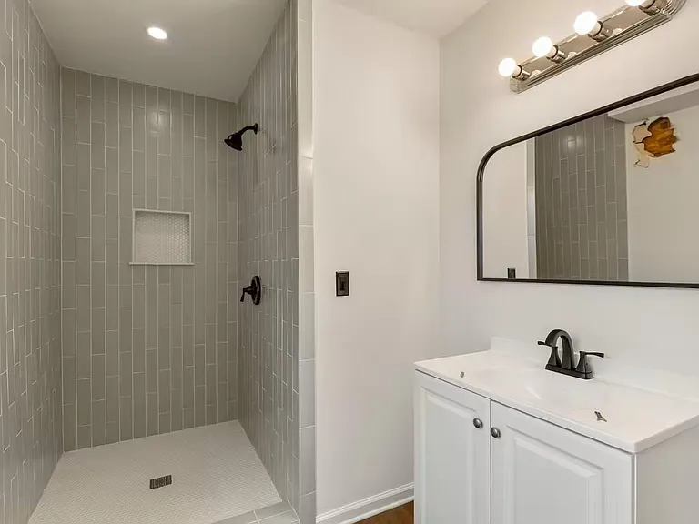 3516 Southmore Blvd — Photo 19
