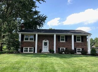 6601 W Schmitt Ln, Evansville, IN 47720
