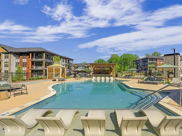 Populus Westside Apartments