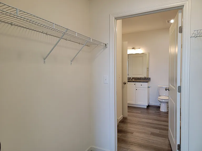 4520 Commerce St #304 — Photo 14
