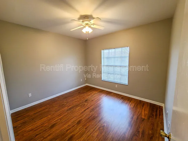 8513 Bernwood Cove Loop #208 — Photo 6