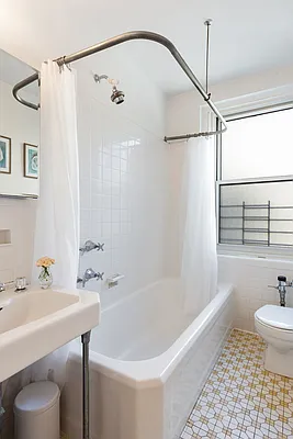 Sold by Compass | media 26