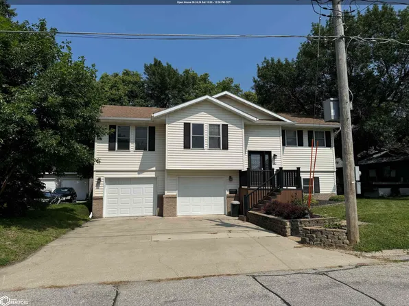 810 9th Ave S, Clear Lake, IA 50428