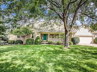 381 Social Row Rd, Dayton, OH 45458