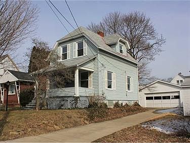 2nd image of 406 Byng St