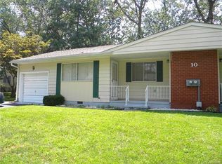 10B Hawaii Way, Whiting, NJ 08759