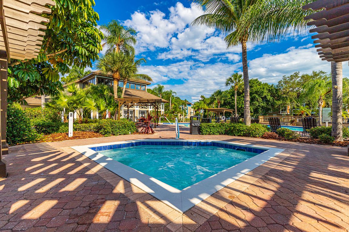 Resort-style amenities