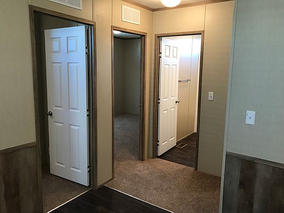 3rd image of 7151 Woodlake Pkwy Lot 262