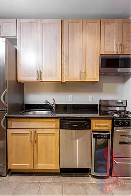 Rented by REAL New York | media 22