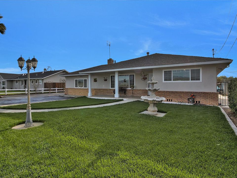 1st image of 7780 Lovers Ln