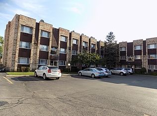 8665 W Foster Ave APT 2A, Chicago, IL 60656