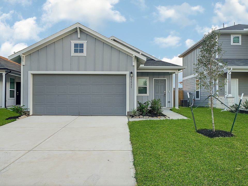 1st image of 23531 Daisy Grubber Ln
