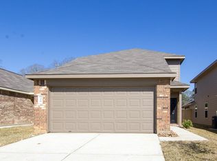 356 Upper Creek Dr, Willis, TX 77378
