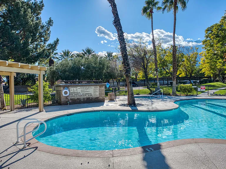 420 N Villa Ct #100 — Photo 10