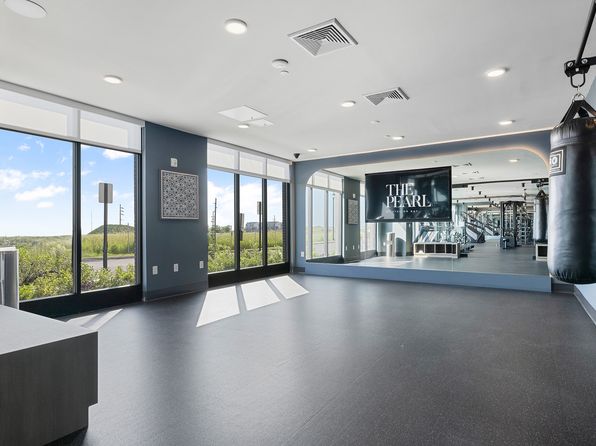 2000 Schindler Dr #440