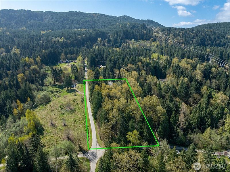 2nd image of 17512 260th Avenue SE