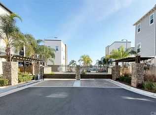 701 W Tribella Ct, Santa Ana, CA 92703