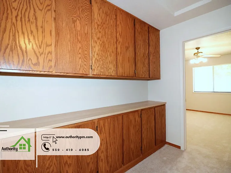 1844 Breckenwood Dr — Photo 17
