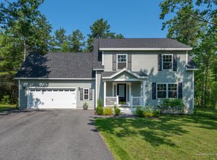 29 Laura Lane, Gorham, ME 04038