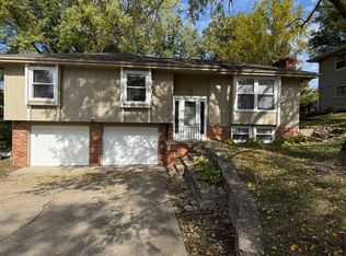 10800 NW 59th St, Kansas City, MO 64152