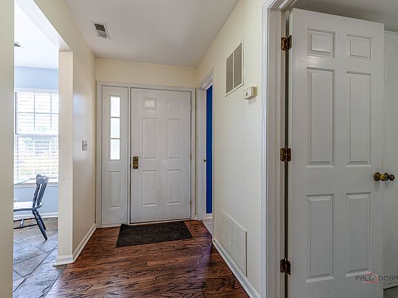 4th image of 1730 W Portsmith Ln