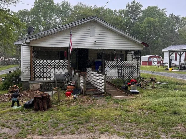 329 Glenn Chapel Rd, Gardendale, AL 35071