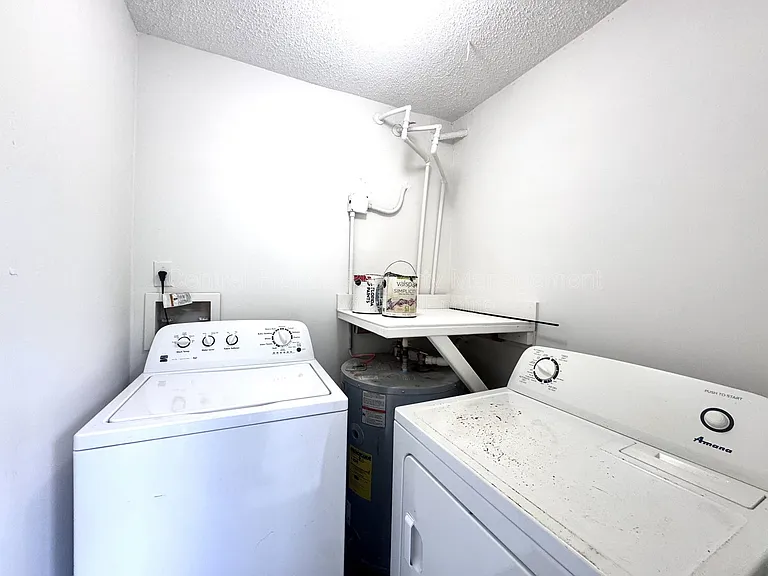 2452 Oak Park Way — Photo 17