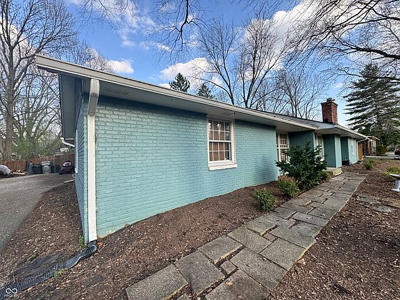 4th image of 7425 Dean Rd
