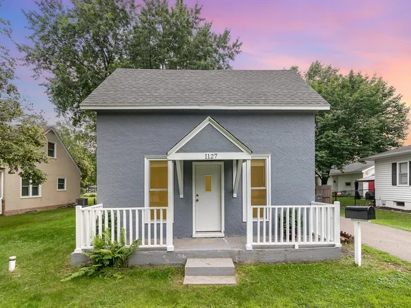 1127 5th St NW, Elk River, MN 55330