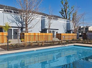 9939 Topanga Canyon Blvd APT 4, Chatsworth, CA 91311